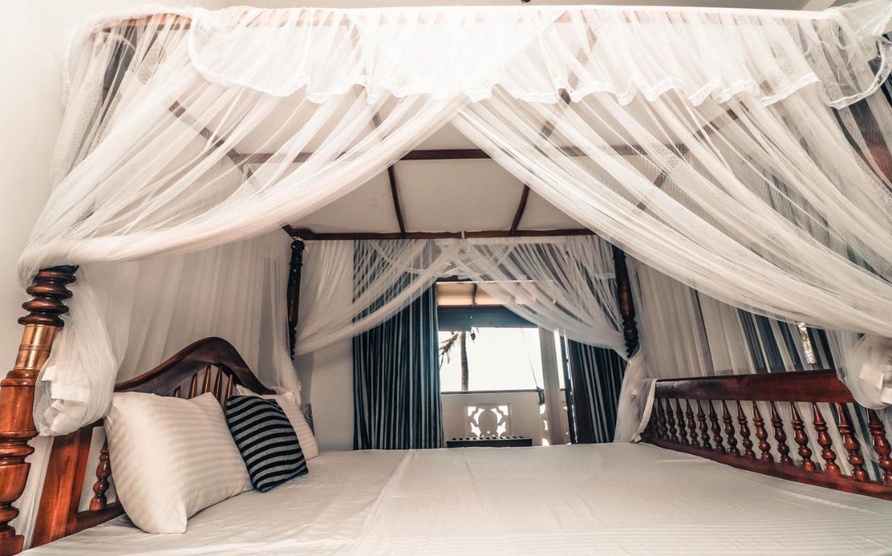 Il Nido Beach Home Galle Exterior photo